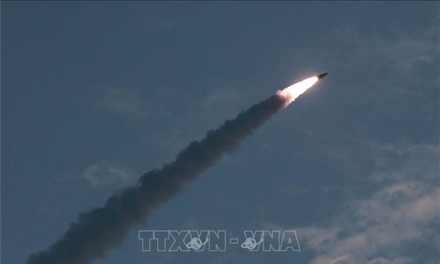 Северная Корея продолжала запуски ракет