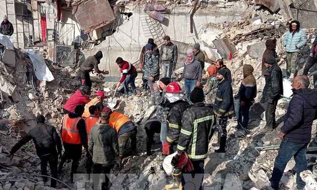 Международное сообщество призвало к снятию санкций в отношении Сирии из-за землетрясения