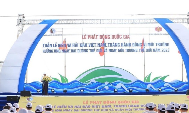 Национальная церемония развертывания Недели моря и островов Вьетнама и месяца действий ради окружающей среды 2023 года   