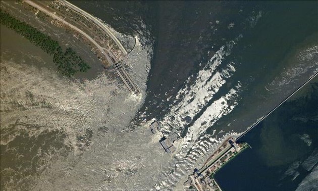 Прорыв плотины Каховской ГЭС: Россия и Украина призвали к международному расследованию 