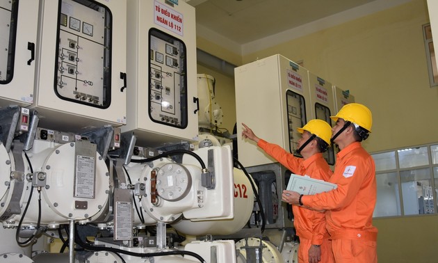 EVN đảm bảo cung cấp điện phục vụ nhân dân trong dịp Tết Nguyên đán 