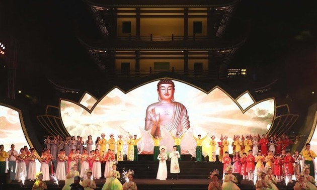 Đại nhạc hội “Đóa Sen thiêng” kính mừng Đại lễ Phật đản Vesak