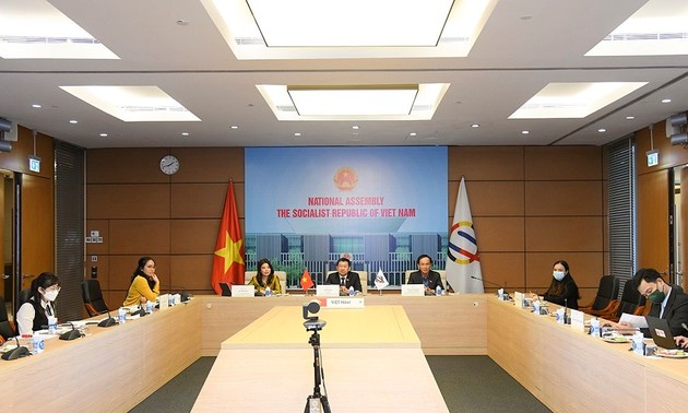 Đoàn Quốc hội Việt Nam dự, đóng góp ý kiến tại phần thảo luận trực tuyến các dự thảo văn kiện của APPF-29