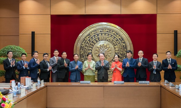 Tăng cường hợp tác hai cơ quan tham mưu, giúp việc cho Quốc hội Việt Nam và Thượng viện Campuchia