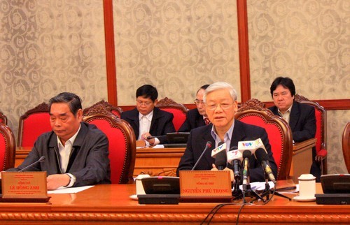 Политбюро ЦК КПВ обсудило предварительные итоги 5-летнего выполнения Резолюции 7-го пленума ЦК КПВ