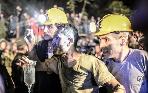 В Турции вспыхнулась напряженность после взрыва на шахте