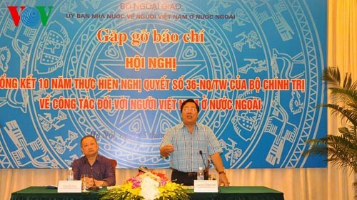 Подведены итоги 10 лет выполнения постановления Политбюро ЦК КПВ о вьетнамцах за рубежом