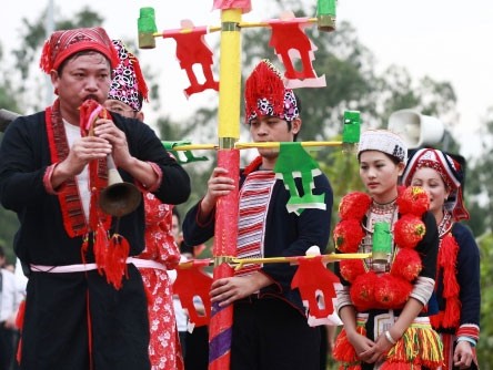 Обряд инициации группы народности Зяо Кхау
