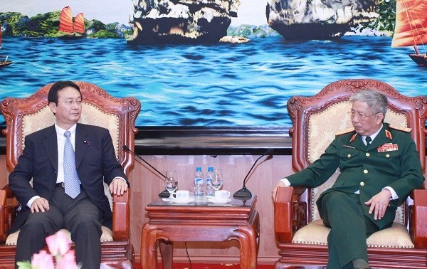 Замминистра обороны Вьетнама принял делегацию комитета по безопасности нижней палаты Японии