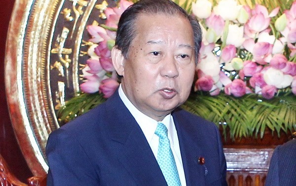 Руководитель Вьетнама принял главу комиссии по бюджетным вопросам нижней палаты японского парламента