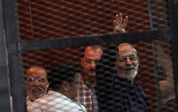 Египет приговорил 15 лидеров организации «Братья-мусульмане» к тюремному заключению