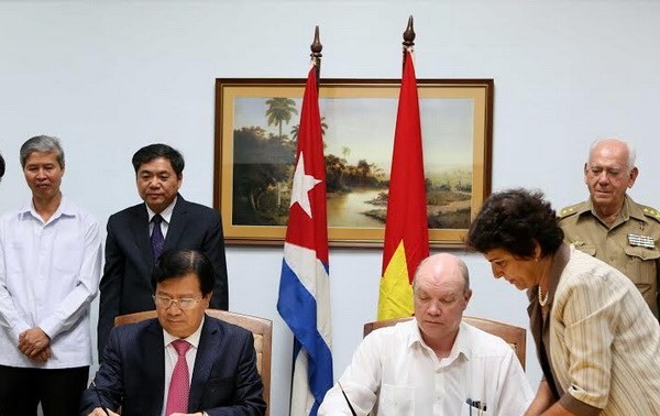 Вьетнам и Куба договорились расширить торгово-инвестиционное сотрудничество
