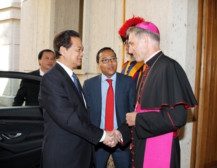 Премьер-министр СРВ Нгуен Тан Зунг прибыл в Ватикан с официальным визитом