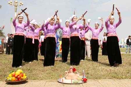 Религиозные обряды народности Мыонг