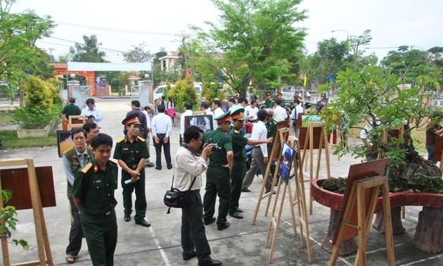В стране проходят различные мероприятия в честь Дня освобождения Южного Вьетнама