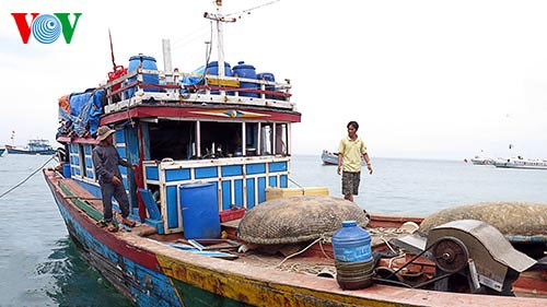 Рыбаки провинции Кханьхоа решительно настроены остаться в традиционных промысловых районах
