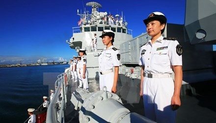 Военные корабли Китая взяли обратный курс от побережья Аляски 