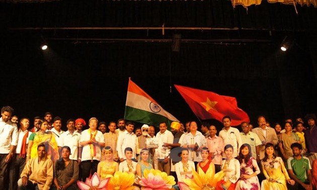 Вьетнам и Индия укрепляют сотрудничество во имя мира и процветания
