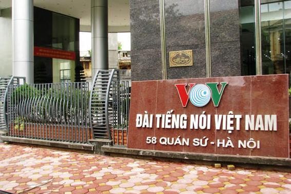Радио «Голос Вьетнама» опубликовало список лиц, прошедших конкурс на должность редакторов и дикторов