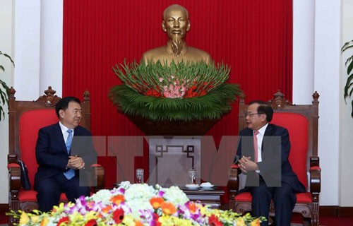 Делегация Компартии Китая прибыла во Вьетнам с визитом