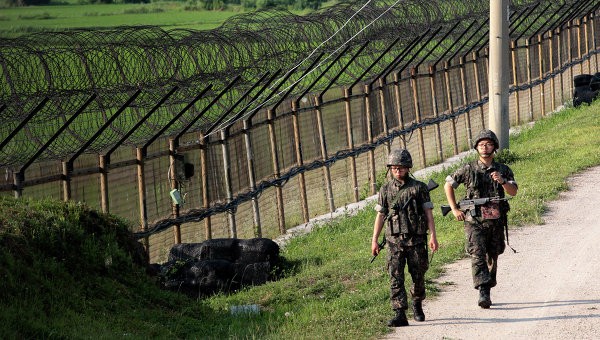 Южная Корея повысила боеготовность до высшего уровня на границе с КНДР