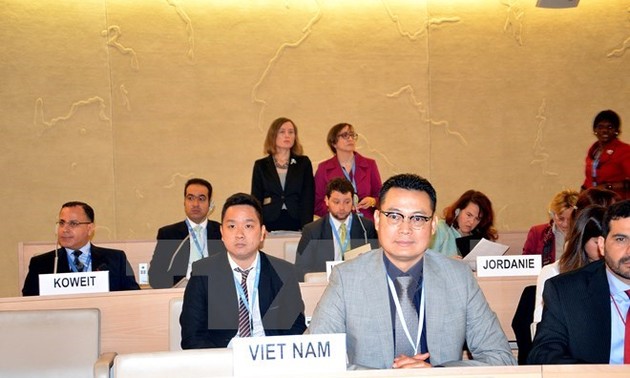 Вьетнам председательствовал на дискуссии о влиянии изменения климата на права человека 