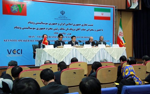 Вьетнам желает расширить сотрудничество с Ираном во многих областях