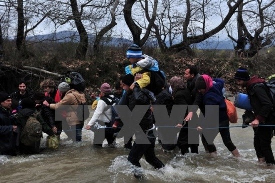 Греция отложила депортацию беженцев в Турцию 