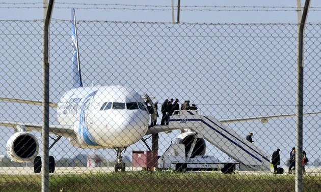 В Египте захвачен пассажирский самолёт 