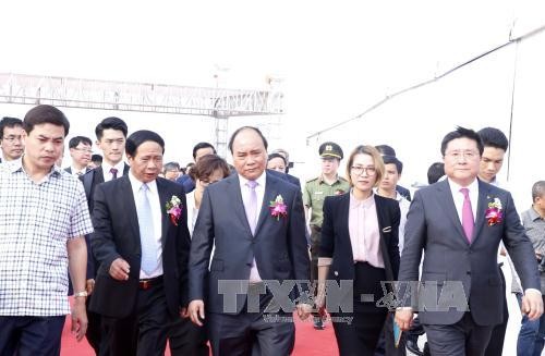 Премьер Вьетнама принял участие в церемонии старта реализации проекта LG Display в Хайфоне