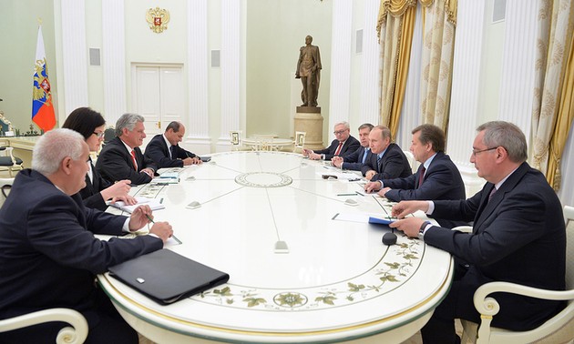 Путин обсудил с зампредседателя Госсовета Кубы перспективы экономического сотрудничества