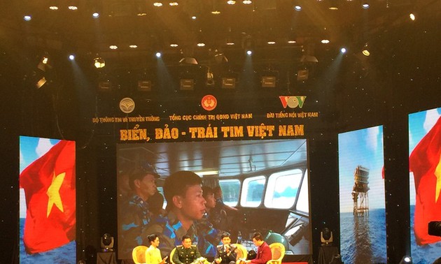 В Ханое прошла программа «Море, острова – сердце Вьетнама»