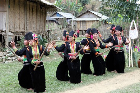 Образ лесов и гор в музыке и повседневной жизни народности Кхму