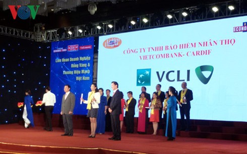 Более чем 160 предприятиям присвоены звания «Золотой дракон» и «Сильный бренд Вьетнама»