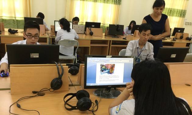 Онлайн-образование способствует облегчению доступа вьетнамских любителей русского языка к знаниям