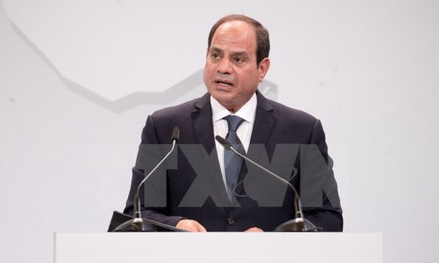 Президент Египта начал четвёртое турне по странам Азии