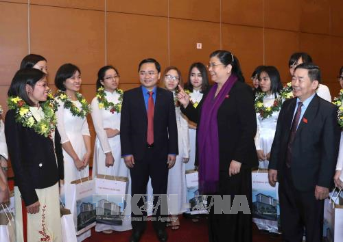 Тонг Тхи Фонг встретилась с лауреатами Золотого глобуса 