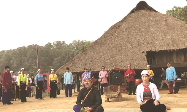 Народность мыонг в провинции Хоабинь до наших дней продолжает сохранять свой родной язык