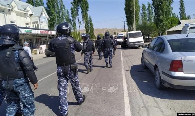 Киргизия и Таджикистан договорились о прекращении огня на границе