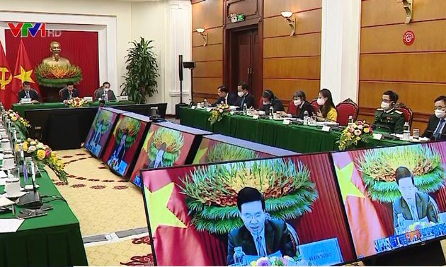 Постоянный член Секретариата ЦК КПВ Во Ван Тхыонг принял участие в круглом столе политических партий России и АСЕАН в режиме онлайн