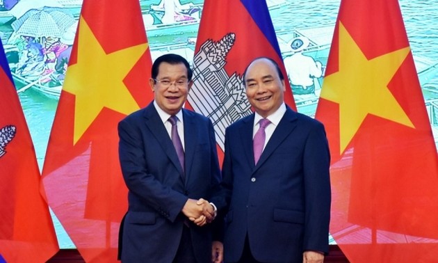 Визит является подтверждением отношений дружбы и солидарности между Вьетнамом и Камбоджей