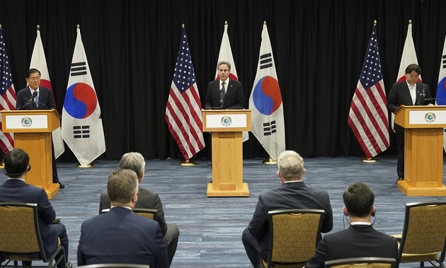 США, Япония и Республика Корея сотрудничают для достижения денуклеаризации Корейского полуострова 