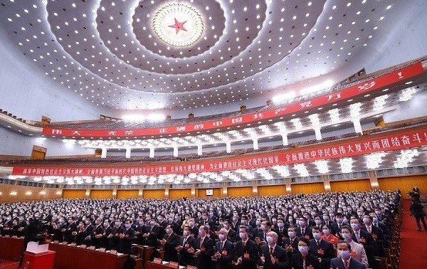 Китай вступает на новый путь строительства современного социалистического государства