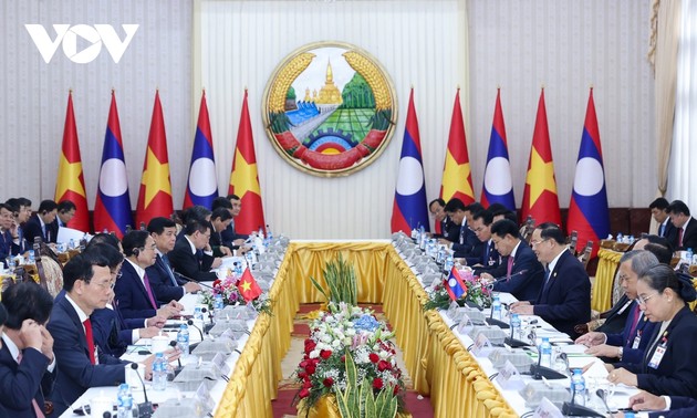 Вьетнам и Лаос полны решимости вывести экономическое сотрудничество на новый уровень 