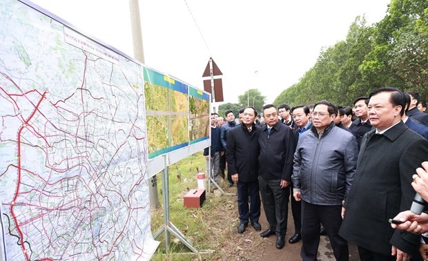 Премьер-министр Фам Минь Тинь отметил необходимость ускорения хода строительства 4-й кольцевой автомагистрали в Ханое 