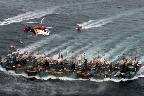 中国渔船在韩国海域非法捕捞