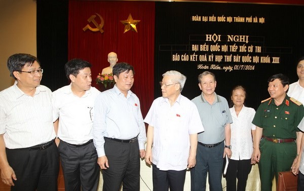 阮富仲总书记：越南坚持以和平方式与中国斗争