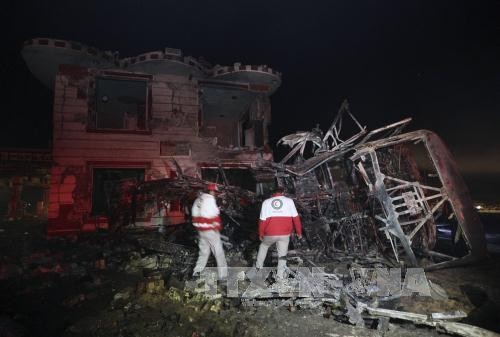 伊拉克发生自杀式汽车爆炸袭击造成80多人死亡