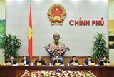 越南政府总理阮春福主持召开12月政府工作例会