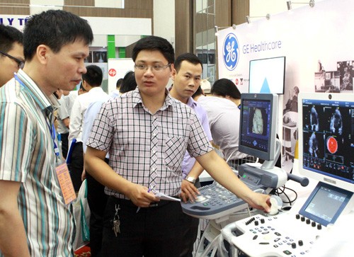 越南与国际社会分享在看治病中应用核医学的经验